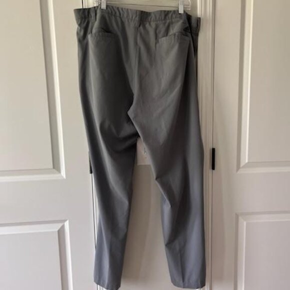 Golf Pants Adidas Men's Size 40 x 32 Gray Active Wear - Picture 6 of 8